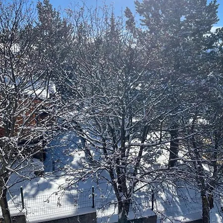 Chalet Isard Pyrenees 2000 - 300m Des Pistes