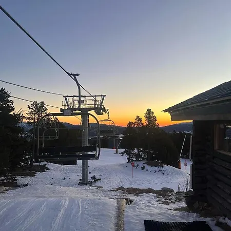 Isard Pyrenees 2000 - 300m Des Pistes *