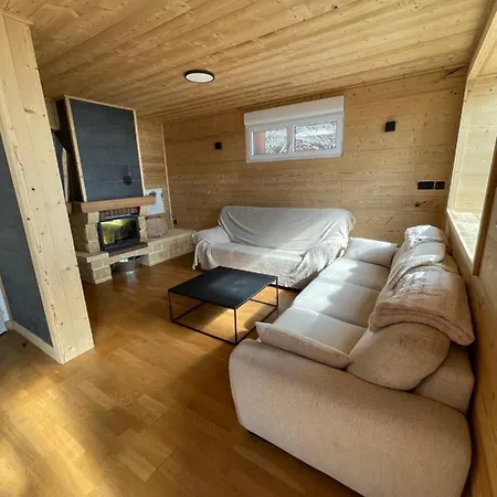 Chalet Isard Pyrenees 2000 - 300m Des Pistes *