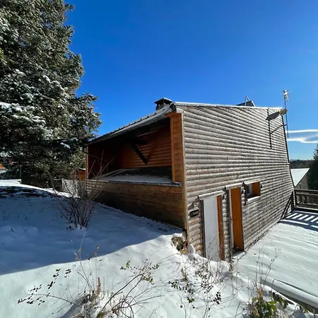 Chalet Isard Pyrenees 2000 - 300m Des Pistes