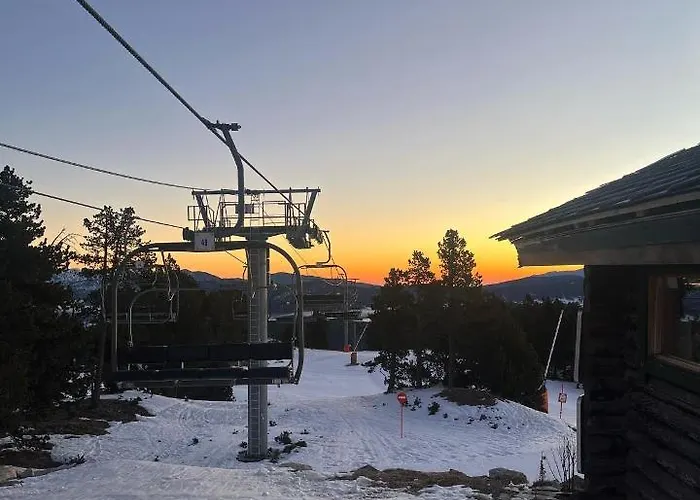 Isard Pyrenees 2000 - 300m Des Pistes *